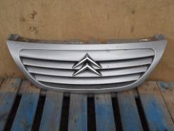 Решетка радиатора. Citroen C3
