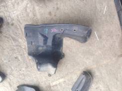 Подкрылок. Toyota Harrier, GSU35, GSU36, GSU31, GSU30, MCU35W, MHU38, MCU31, MCU30, MCU35, MCU36, ACU30, ACU35 Двигатели: 2AZFE, 2GRFE, 1MZFE, 3MZFE