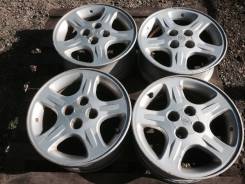Nissan. 6.0x15, 4x100.00, ET40, ЦО 59,1 мм.