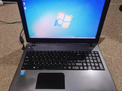 DNS Home 0801480. 15.6", 2,5����, ��� 4 ��, ���� 500���, WiFi, Bluetooth ����