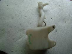 Бачок стеклоомывателя. Mazda Revue, DB3PA, DB5PA Mazda Demio, DW3W, DW5W Ford Festiva, DW5WF, D23PF, DW3WF, D25PF