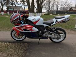 Honda CBR 1000RR Fireblade. 1 000 куб. см., исправен, птс, с пробегом