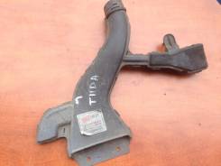 Воздухозаборник. Nissan Tiida, C11, C11X Двигатель HR15DE