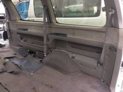 Обшивка багажника. Nissan Elgrand, APE50, AVE50, ALWE50, ATWE50, ATE50, AVWE50, ALE50, APWE50 Двигатели: VQ35DE, QD32ETI, VG33E