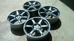 RAYS. 7.5x17, 5x114.30, ET35, ЦО 73,1 мм.