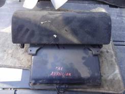 Бардачок. Honda Avancier, TA1