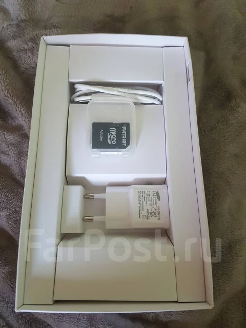 Samsung Galaxy Tab E ����