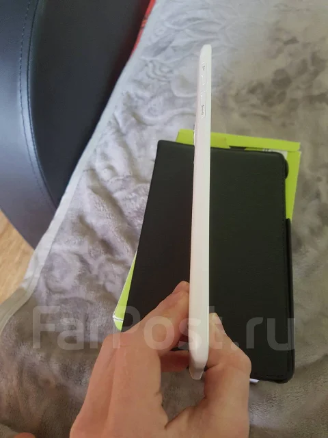 Samsung Galaxy Tab E ����