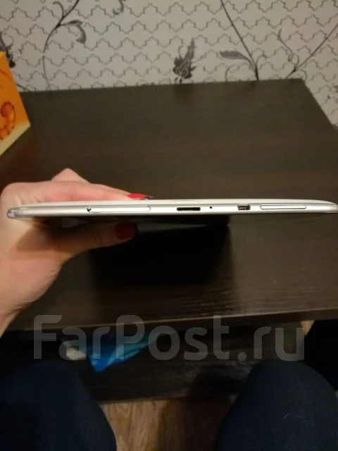 Asus Transformer Pad TF300TG 3G 16Gb ����