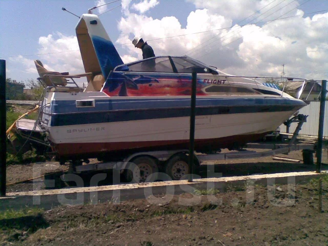 Bayliner. 1992 ���, ����� 7��., ��������� ������������, 150��.�., ������ ����