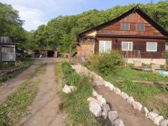 Продам ДОМ. П.Хрустальный,ул. Комсомольская д.173, р-н монолита, площадь дома 110 кв. м., централизованный водопровод, электричество 30 кВт, отопление...