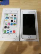 Apple iPhone 5s 32Gb. Б/у