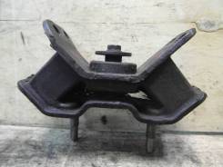 Подушка коробки передач. Toyota: Mark II Wagon Qualis, Windom, Camry Gracia, Scepter, Camry Двигатели: 1MZFE, 2MZFE, 4VZFE, 3VZFE