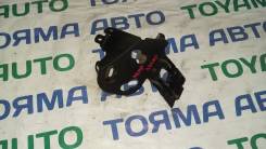Кожух аккумулятора. Mazda Demio, DW3W, DW5W