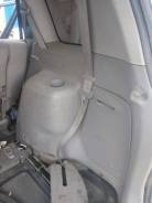 Обшивка багажника. Mazda Premacy