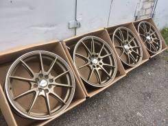RAYS VOLK RACING. 7.5x17, 4x100.00, 4x114.30, ET35, ЦО 73,1 мм.