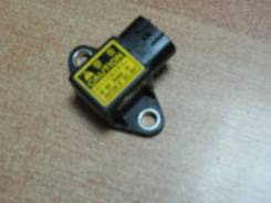 Датчик замедления, Denso 499100-0410, Toyota RAV4, ACA21, 1AZ-FE.