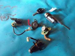 Корпус замка зажигания. Toyota Aristo, JZS161, JZS160