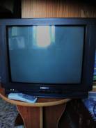 Samsung. больше 46"