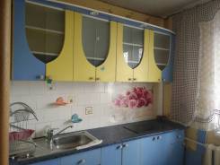 1-комнатная, Строителей 15. п.Штыково, частное лицо, 32 кв. м.