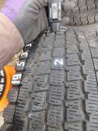 Bridgestone Blizzak Revo 969. Зимние, без шипов, 2013 год, износ: 10%, 2 шт. Под заказ