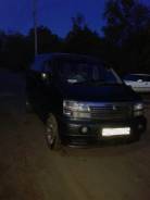 Nissan Elgrand. автомат, 4wd, 3.3 (150 л.с.), бензин, 100 000 тыс. км