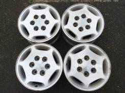 Toyota. 6.0x15, 6x139.70, ET29, ЦО 105,0 мм.