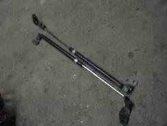 Амортизатор крышки багажника. Mazda Demio, DW3W, DW5W Двигатели: B5ME, B3E, B3ME, B5E