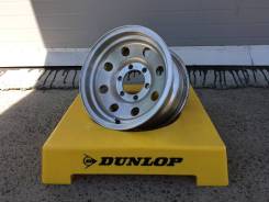 Mickey Thompson. 8.0x15, 6x139.70, ET0, ЦО 108,0 мм.