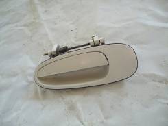 Ручка двери внешняя. Toyota Corolla, AE103, AE104, CE100, CE101, CE104, AE101, AE102, AE100, EE101, EE100 Toyota RAV4, SXA11, SXA16, BEA11 Toyota Spri...