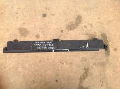 Дефлектор радиатора. Seat Toledo, KG3 Skoda Rapid, NA2, NH1, NH3 Skoda Roomster, 5J7 Skoda Fabia, 542, 545, 572 Volkswagen Polo, 6C1, 6R1 Двигатели: B...
