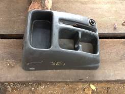Консоль центральная. Suzuki Escudo, TA52W, TD52W