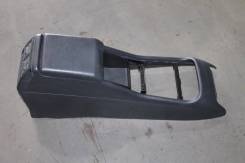 Подлокотник. Mercedes-Benz M-Class, W163