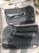 Обшивка двери. Toyota Brevis, JCG11