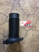 Пыльник амортизатора. Lexus: RX400h, RX270, RX450h, RX300, RX330, ES300, ES330, RX350 Toyota: Alphard, Previa, Kluger V, Avalon, Solara, Kluger, Harri...