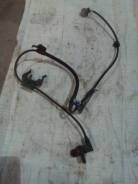 Датчик abs. Toyota: Ipsum, Corona, Caldina, Carina, Nadia, Corona Premio, Gaia, Picnic Двигатели: 3CTE, 3SFE, 3SFSE, 2CT, 4AFE, 7AFE, 2C, 3SGTE, 4SFE...