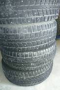 Dunlop SP Winter ICE 01. Зимние, шипованные, износ: 40%, 4 шт