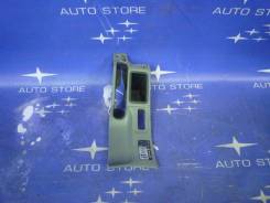 Консоль кпп. Subaru Forester, SF5, SF9 Двигатели: EJ20, EJ201, EJ202, EJ203, EJ204, EJ205, EJ20A, EJ20E, EJ20G, EJ20J, EJ25, EJ251, EJ253, EJ254, EJ25...