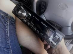 Pioneer DEH-2320UB