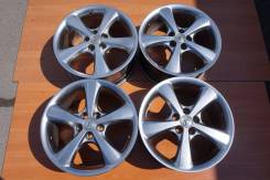 Toyota. 8.0x18, 5x114.30, ET50, ЦО 60,1 мм.