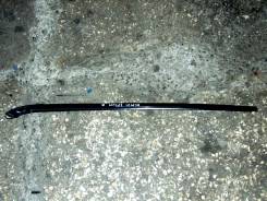 Молдинг лобового стекла. Toyota Ipsum, ACM21, ACM26W, ACM26, ACM21W Двигатель 2AZFE