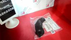 Крепление брызговиков. Toyota Avensis, AZT255, ZZT251, AZT250, ADT251, ADT250, AZT251, CDT250, ZZT250 Двигатели: 2AZFSE, 1ZZFE, 1CDFTV, 1AZFE, 3ZZFE...