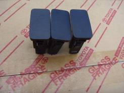 Панель рулевой колонки. Toyota Mark X, GRX120, GRX121, GRX125