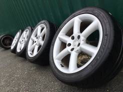 Nissan. 8.0x18, 5x114.30, ET30
