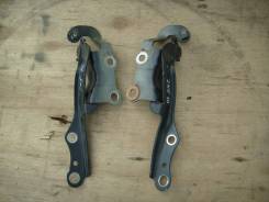 Крепление капота. Toyota Wish, ANE11, ANE10, ZNE10, ZNE14 Двигатели: 1ZZFE, 1AZFE, 1AZFSE