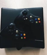 Microsoft Xbox 360 Slim ����
