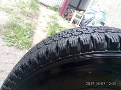 Bridgestone Blizzak W965. Всесезонные, износ: 10%, 2 шт