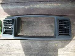 Консоль панели приборов. Toyota Corolla, ZZE121, NZE120, ZZE122, CE120, NZE121 Toyota Corolla Fielder, NZE124, CE121, NZE120, NZE121 Двигатели: 1NZFE...