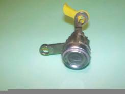Личинка замка. Toyota Vista, SV40, SV41, CV40, CV43, SV42, SV43 Toyota Camry, CV40, SV41, SV40, SV43, SV42, CV43 Двигатели: 3CT, 3SFE, 4SFE