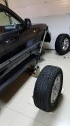 Комплект зимних шин "Bridgestone" 275/65R17 на ориг. дисках TLC100. x17 5x150.00 ET50